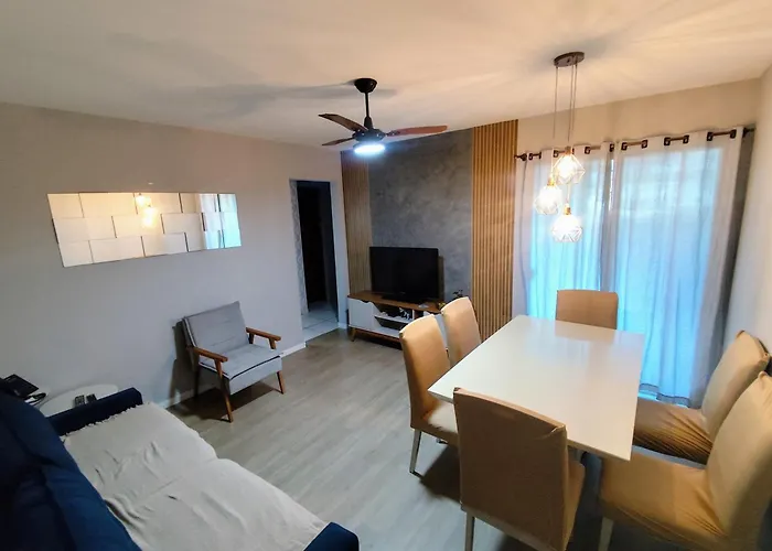 Térreo 2 Quartos Com Clube Privativo - Condomínio Marina Clube